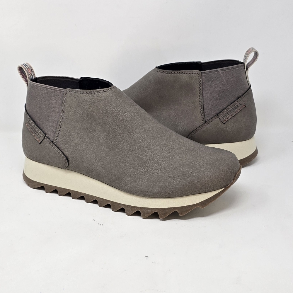 Merrell women 10.5 Alpine Chelsea boot gorpcore Grangecore Athleisure‎ outdoor